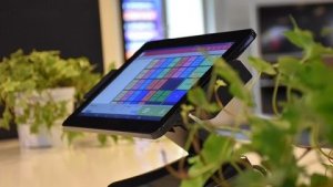 Stor digital skjerm for skilting og presentasjon